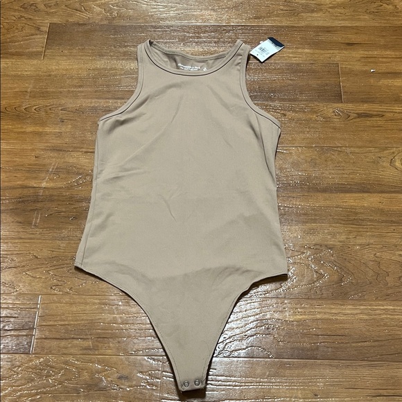Abercrombie & Fitch Tops - NWT Abercrombie & Fitch Brown Bodysuit